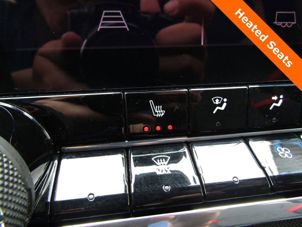 Used 2024 Chevrolet Colorado Z71 w/ Z71 Convenience Package 2 image 15