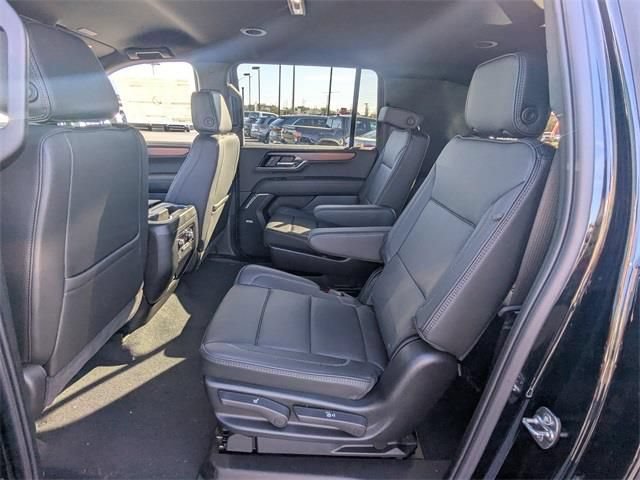 New 2026 GMC Yukon XL Denali AWD/4WD image 14