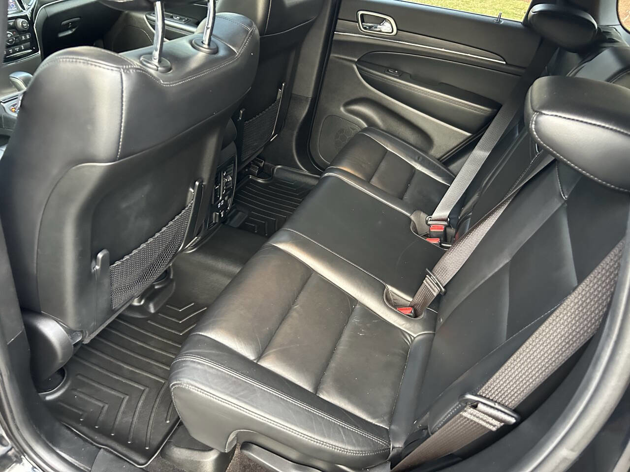 Used 2019 Jeep Grand Cherokee Limited AWD/4WD image 16