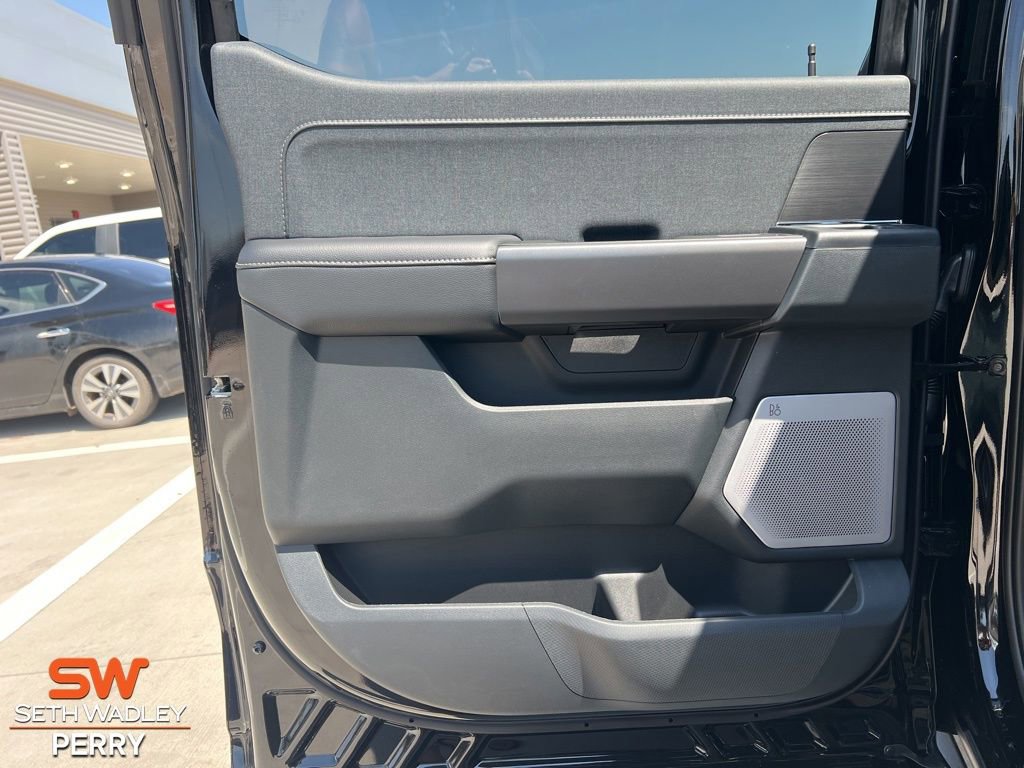 New 2025 Ford F150 Lariat w/ Equipment Group 502A High image 18