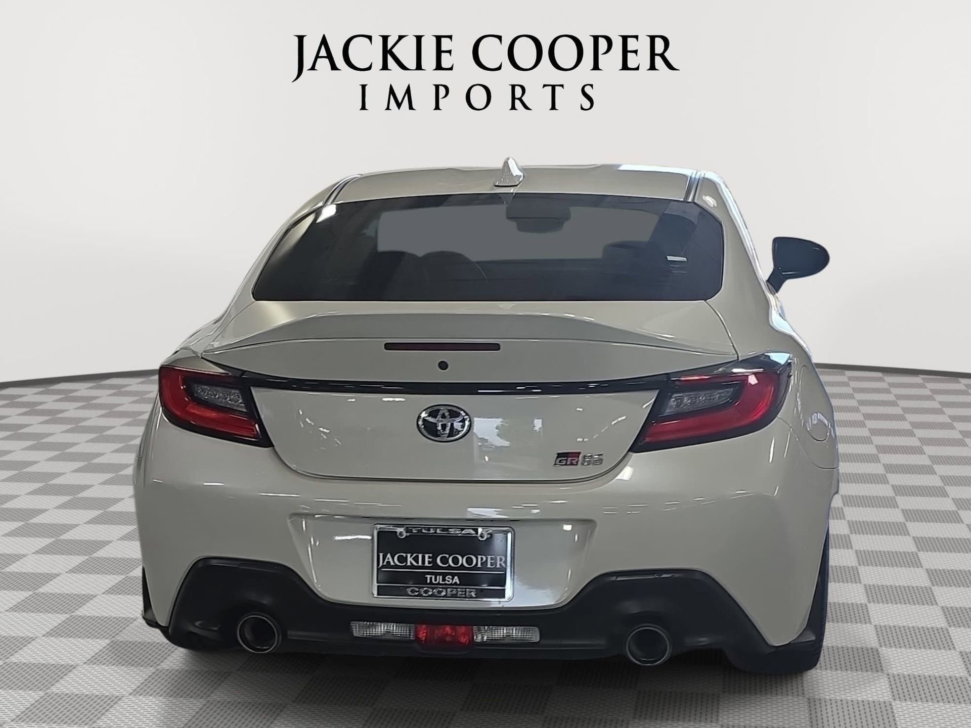 Used 2024 Toyota GR86 Premium image 6