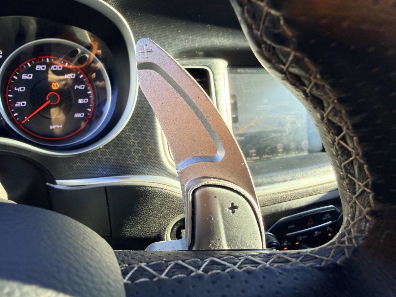 Used 2016 Dodge Charger R/T Scat Pack w/ Technology Group image 18