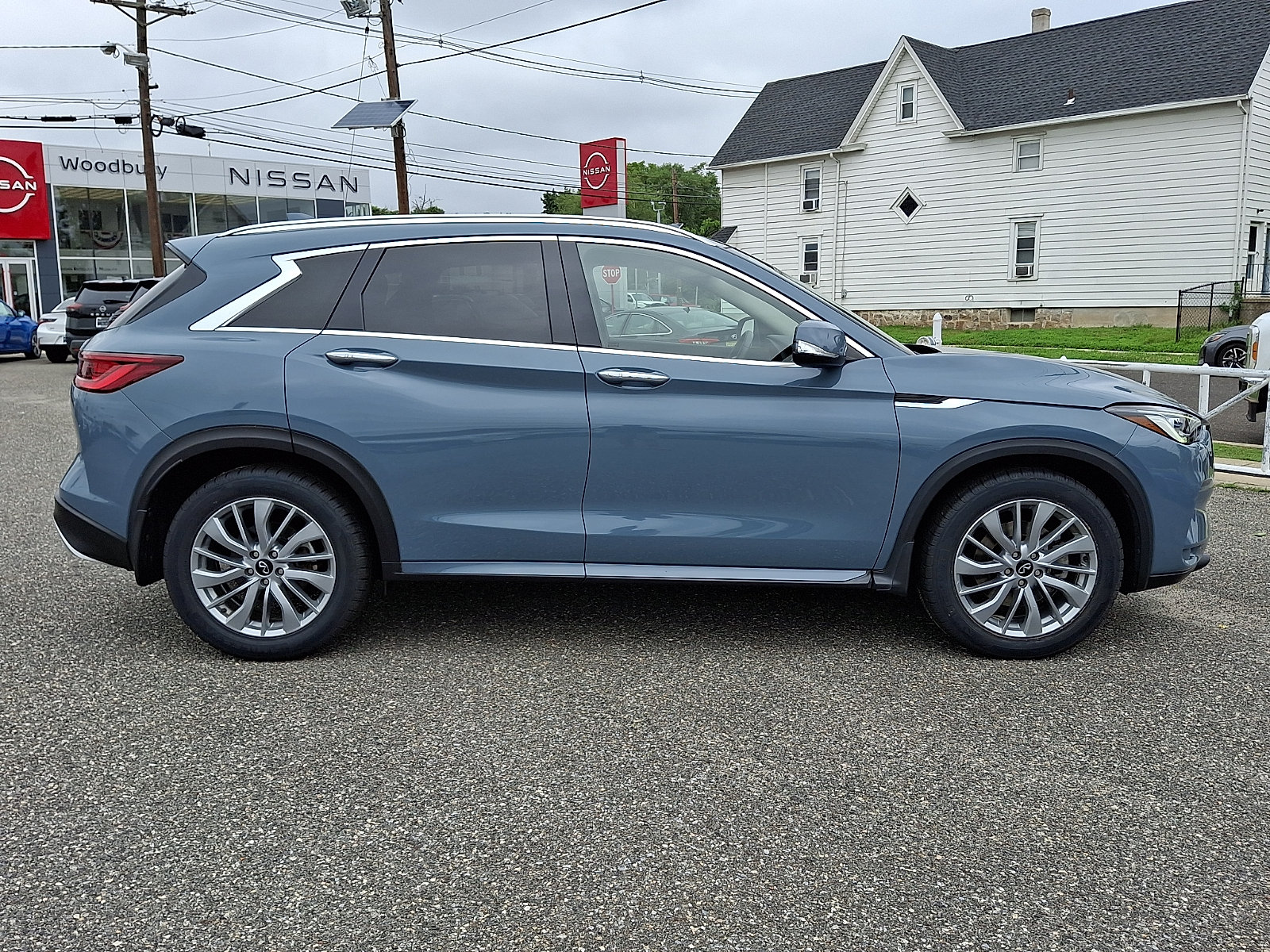 Used 2023 INFINITI QX50 Luxe AWD/4WD image 7
