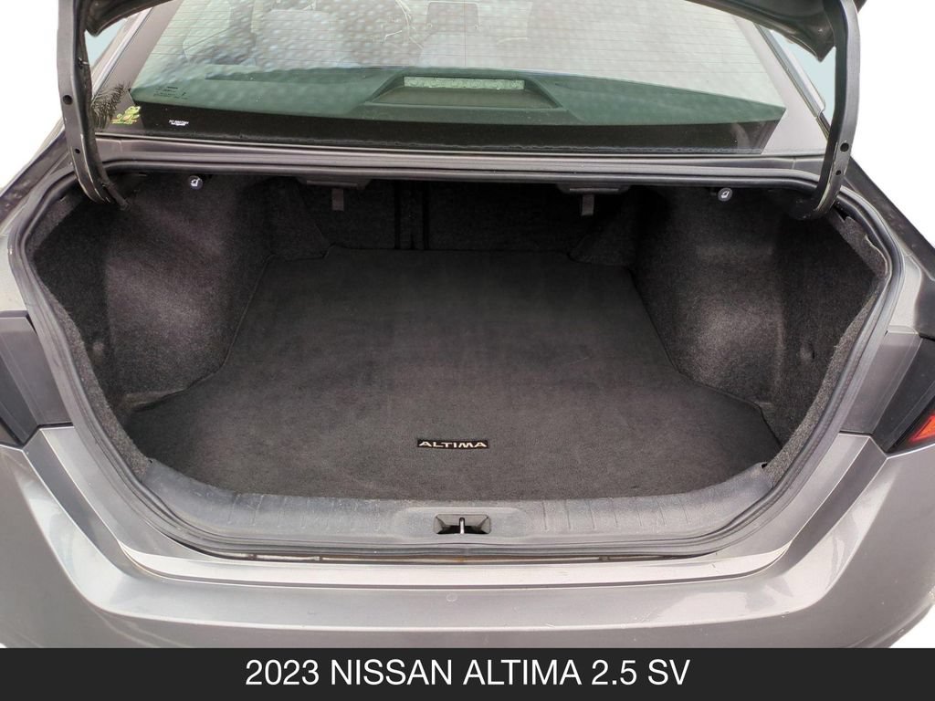 Used 2023 Nissan Altima 2.5 SV FWD image 24