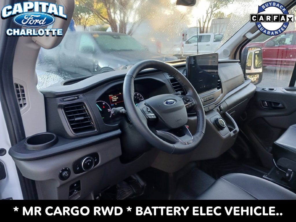 Used 2023 Ford E-Transit Medium Roof RWD image 17