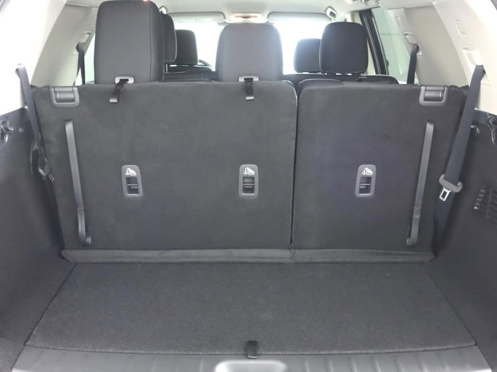 Certified 2025 Nissan Pathfinder S image 32