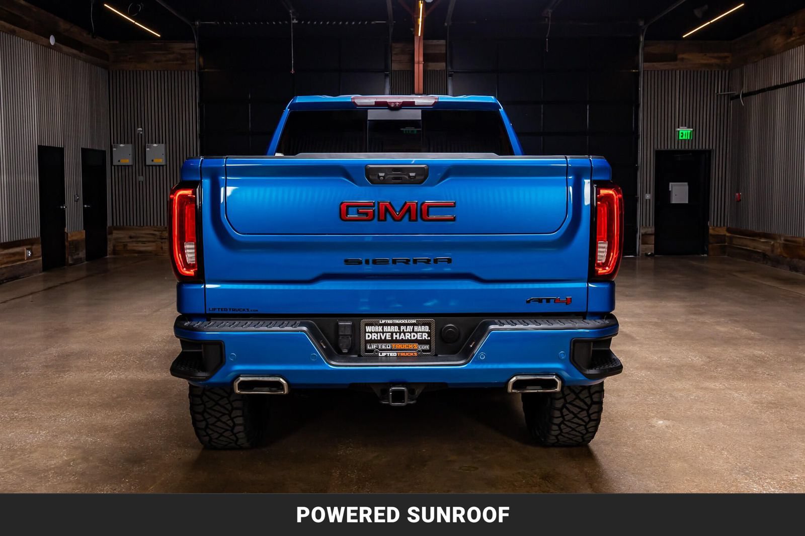 Used 2023 GMC Sierra 1500 AT4 w/ AT4 Premium Package AWD/4WD image 8