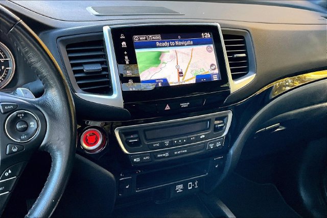 Used 2020 Honda Ridgeline Black Edition image 10