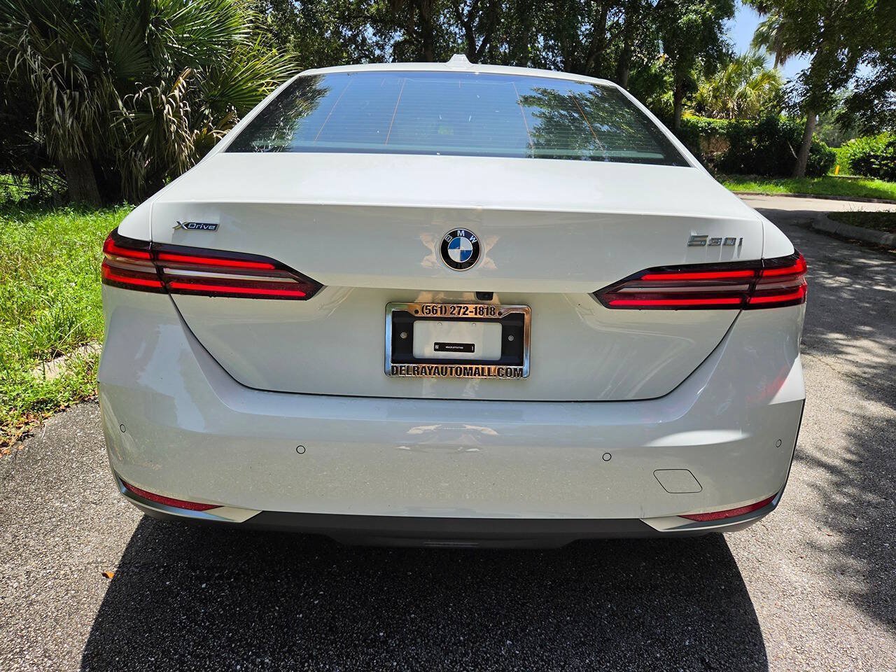 Used 2026 BMW 530i xDrive AWD/4WD image 6