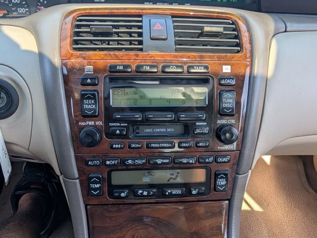 Used 2004 Toyota Avalon XLS FWD image 21