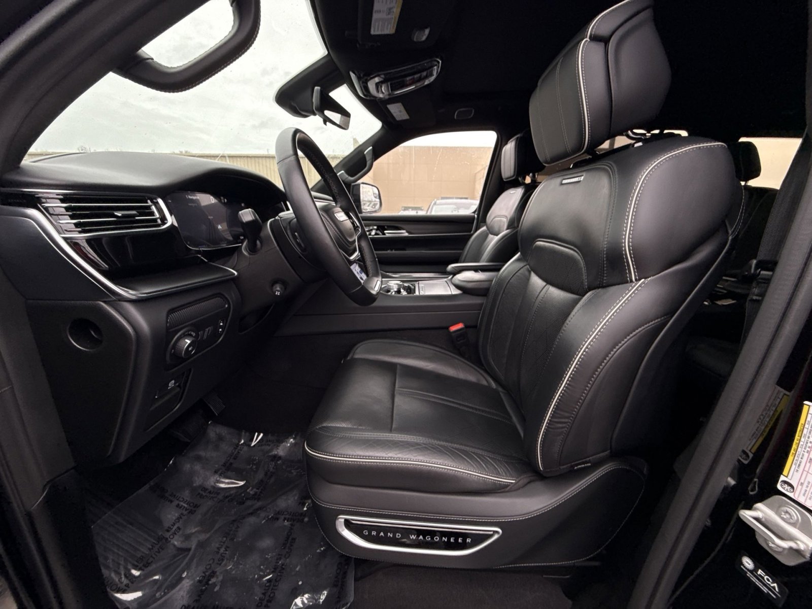 Used 2024 Jeep Grand Wagoneer Series II w/ Quick Order Packagew 28T image 13