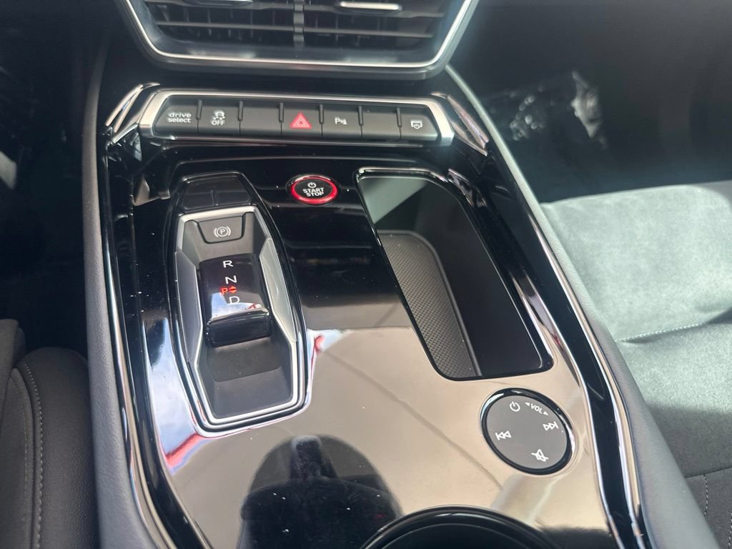Used 2023 Audi e-tron GT Premium Plus w/ Executive Package AWD/4WD image 15