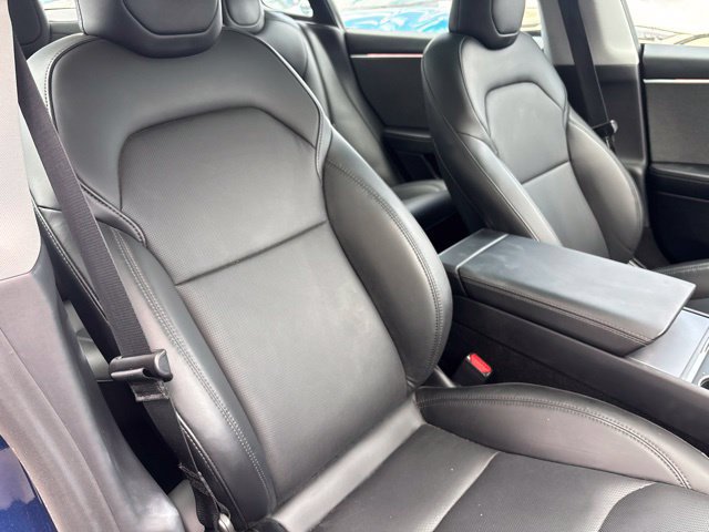 Used 2024 Tesla Model 3 Standard Range RWD image 8