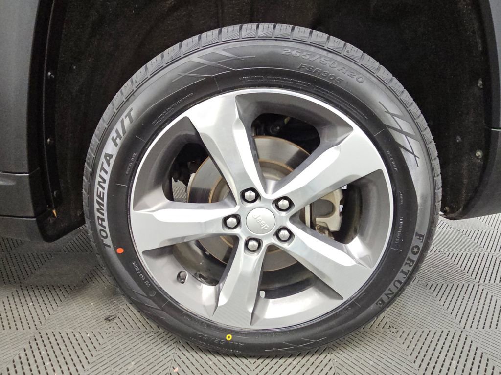 Used 2021 Jeep Grand Cherokee L Limited image 47