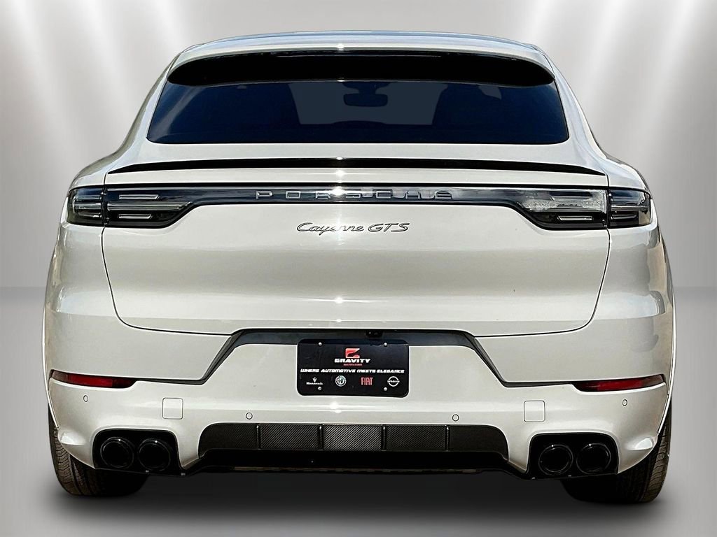 Used 2022 Porsche Cayenne GTS AWD/4WD image 5