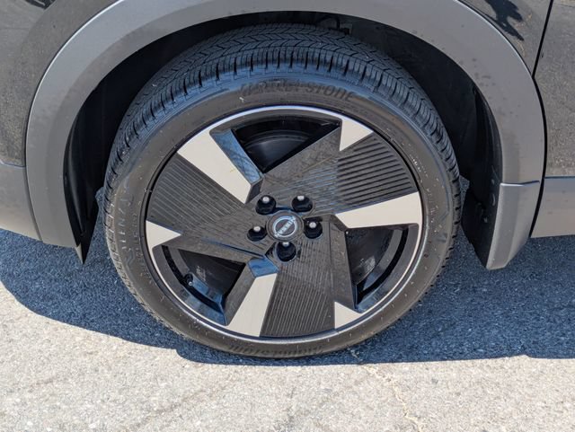 Certified 2026 Nissan Kicks SR FWD image 10