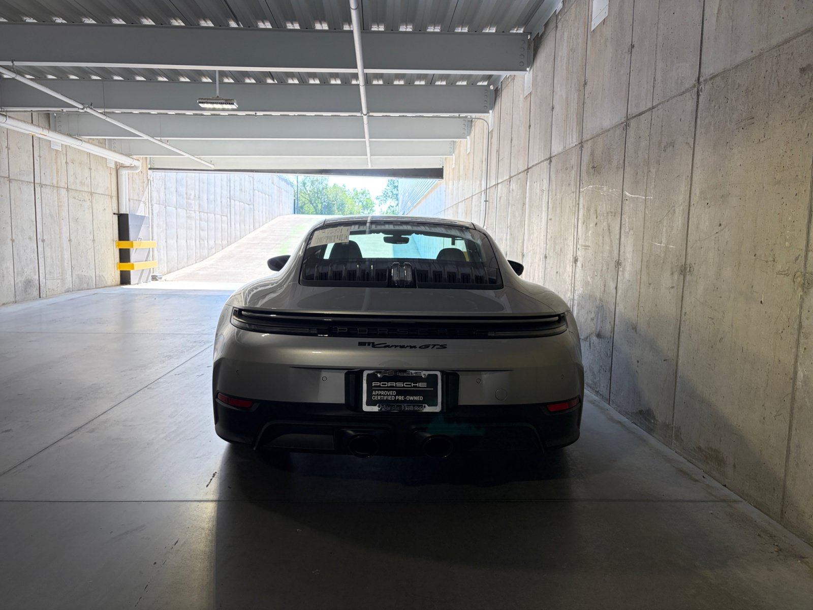 Certified 2025 Porsche 911 Carrera GTS RWD image 6
