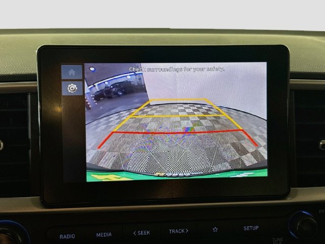 Used 2026 Hyundai Venue SEL FWD image 18