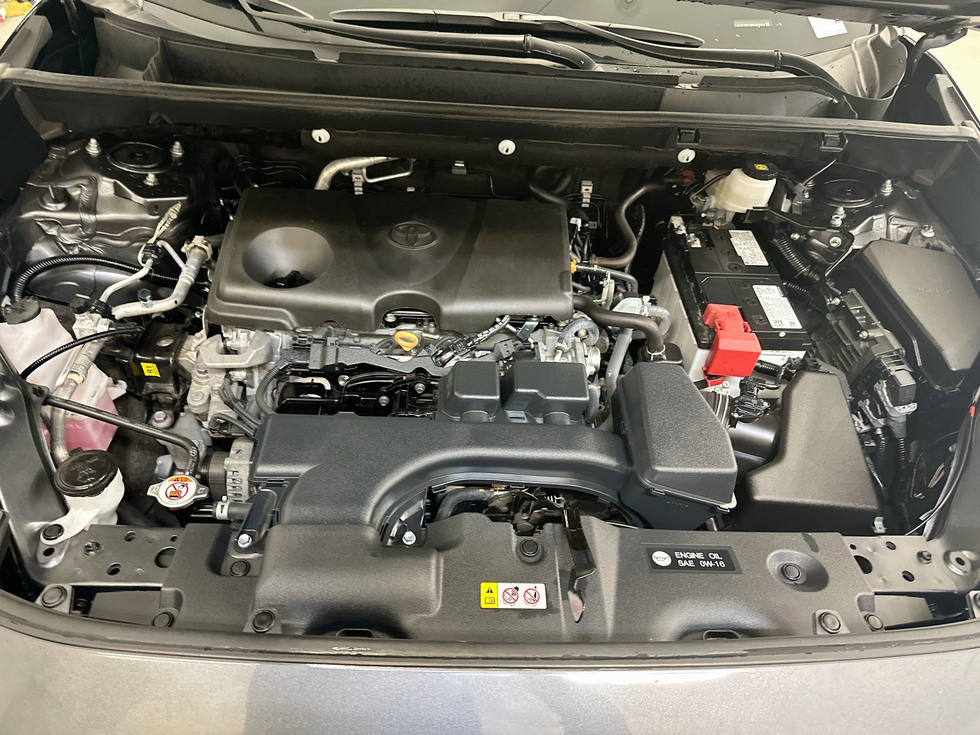 Used 2025 Toyota RAV4 XLE AWD/4WD image 34