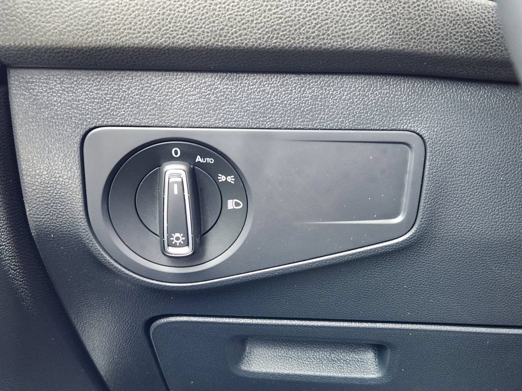 Certified 2024 Volkswagen Tiguan Wolfsburg Edition AWD/4WD image 18
