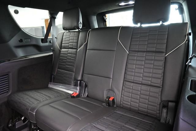 New 2026 Cadillac Escalade ESV Platinum Sport AWD/4WD image 14