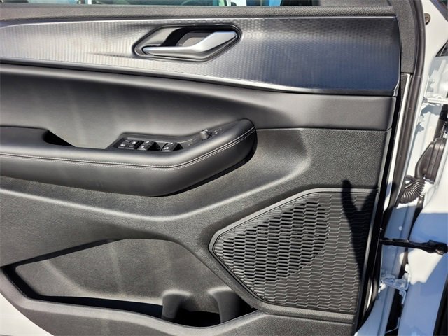 New 2025 Jeep Grand Cherokee Laredo image 21