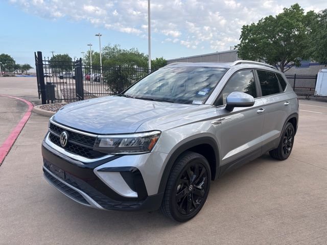 Used 2022 Volkswagen Taos SE