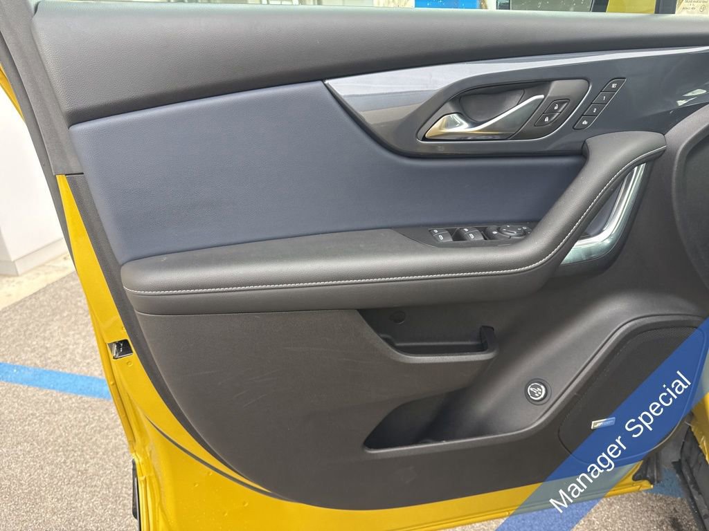 Used 2024 Chevrolet Blazer RS w/ Driver Confidence II Package image 14