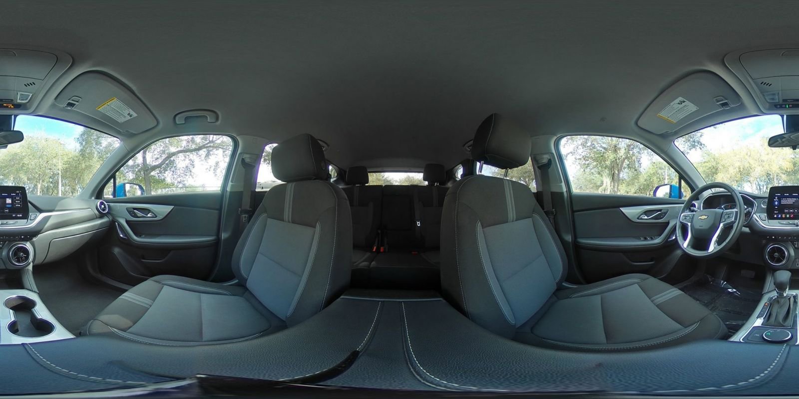 Used 2025 Chevrolet Blazer LT image 39