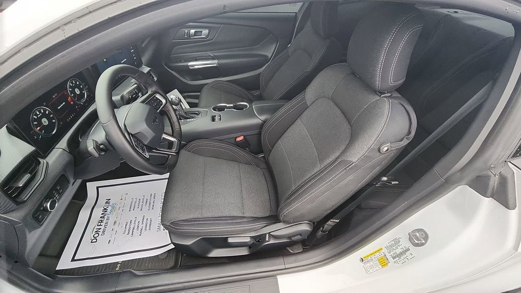 Used 2024 Ford Mustang Coupe RWD image 15