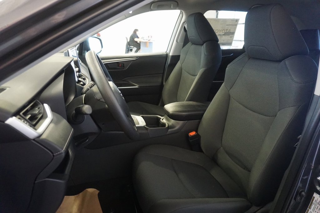 New 2025 Toyota RAV4 LE image 18