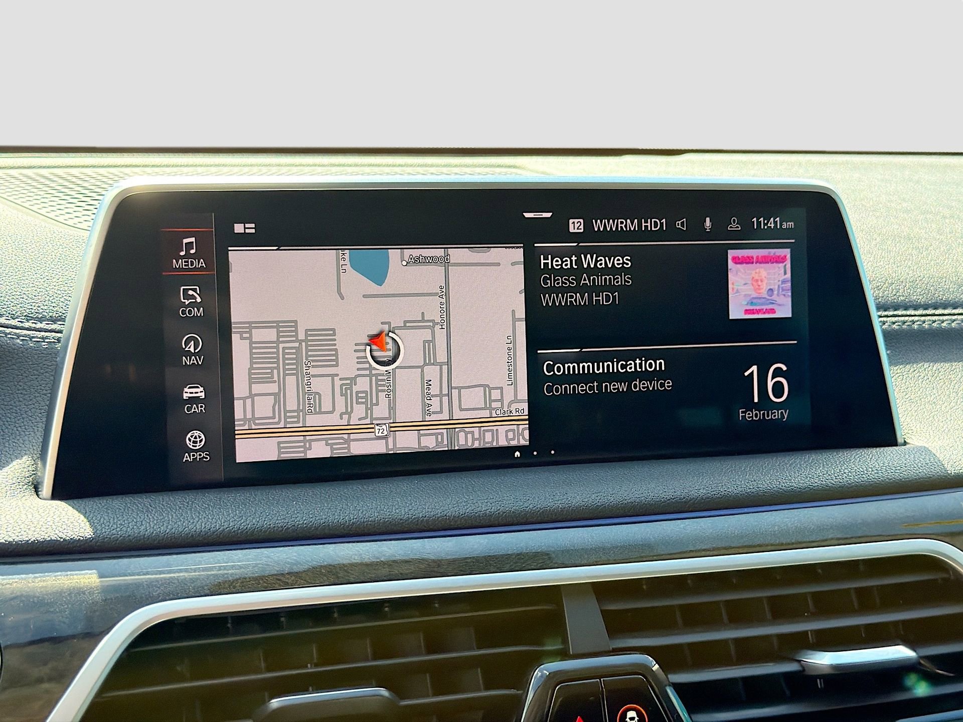 Used 2020 BMW 740i image 32