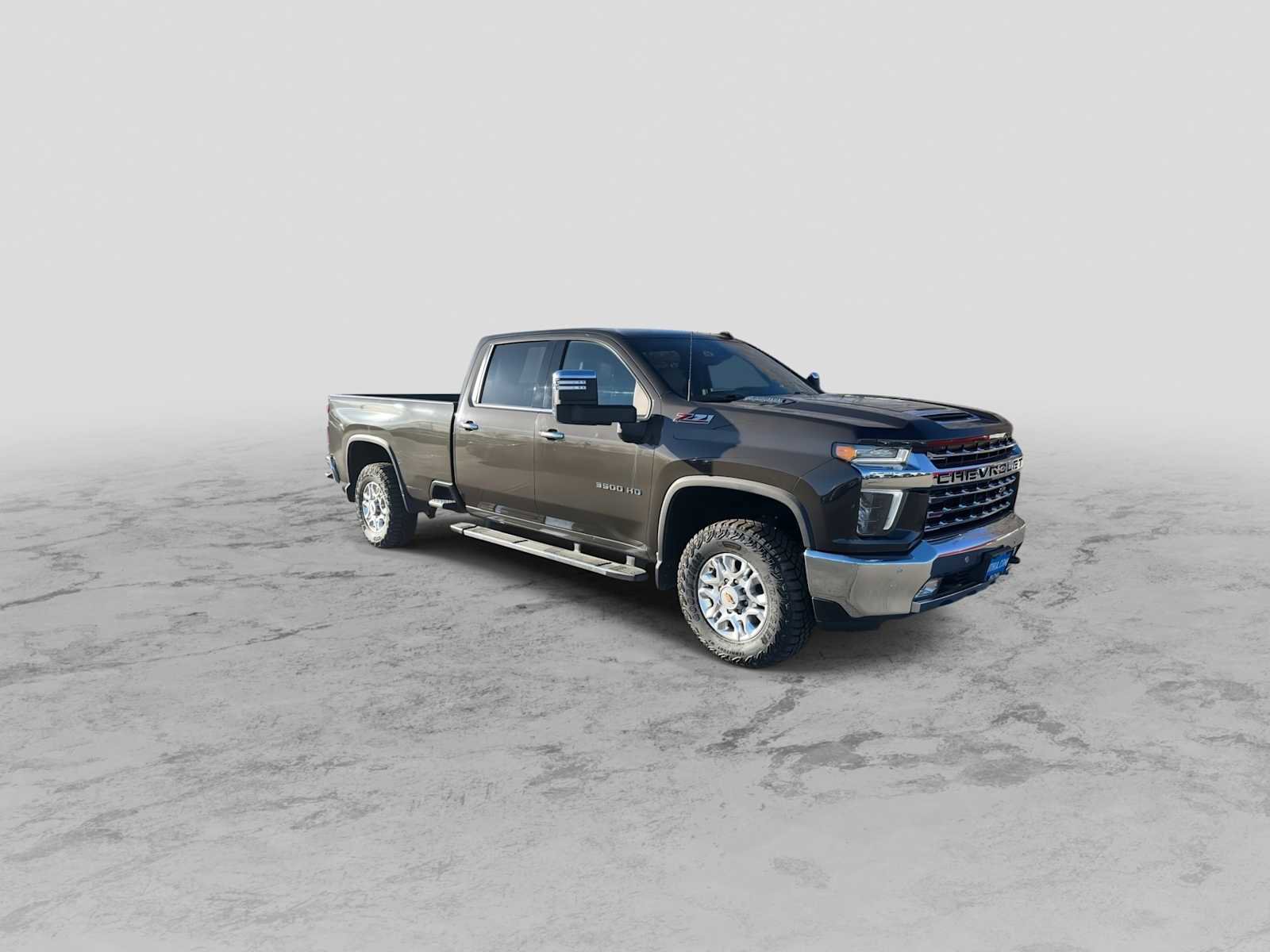 Used 2021 Chevrolet Silverado 3500 LTZ w/ LTZ Convenience Package image 2