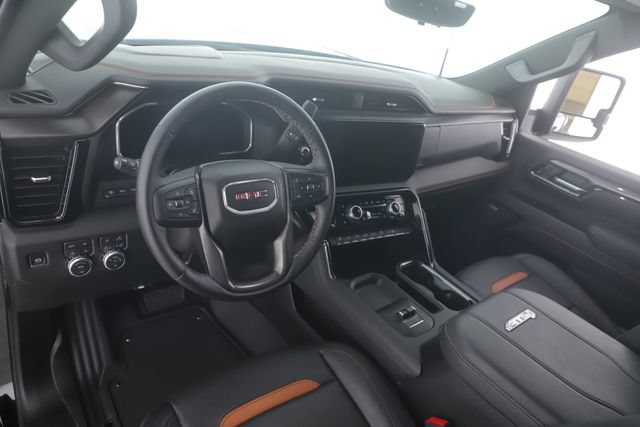 Used 2026 GMC Sierra 2500 AT4 w/ AT4 Premium Plus Package AWD/4WD image 18
