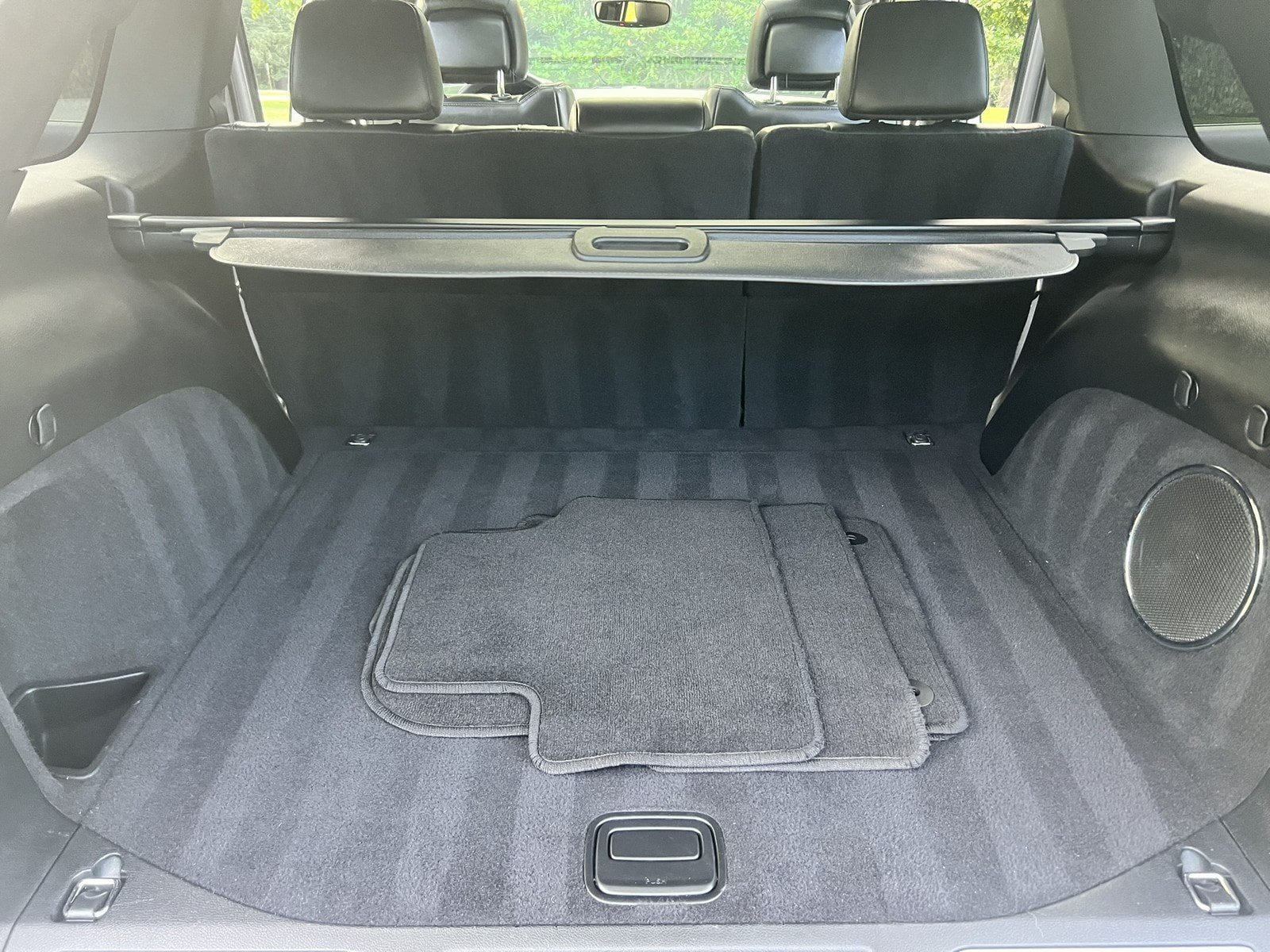 Used 2019 Jeep Grand Cherokee Limited w/ Luxury Group II AWD/4WD image 25