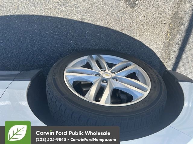Used 2019 Chevrolet Equinox Premier AWD/4WD image 11