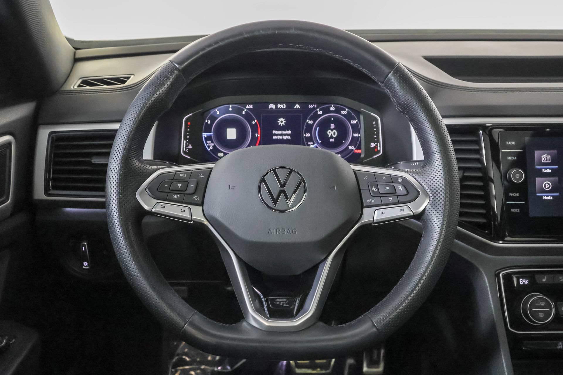 Used 2023 Volkswagen Atlas Cross Sport SEL R-Line AWD/4WD image 28