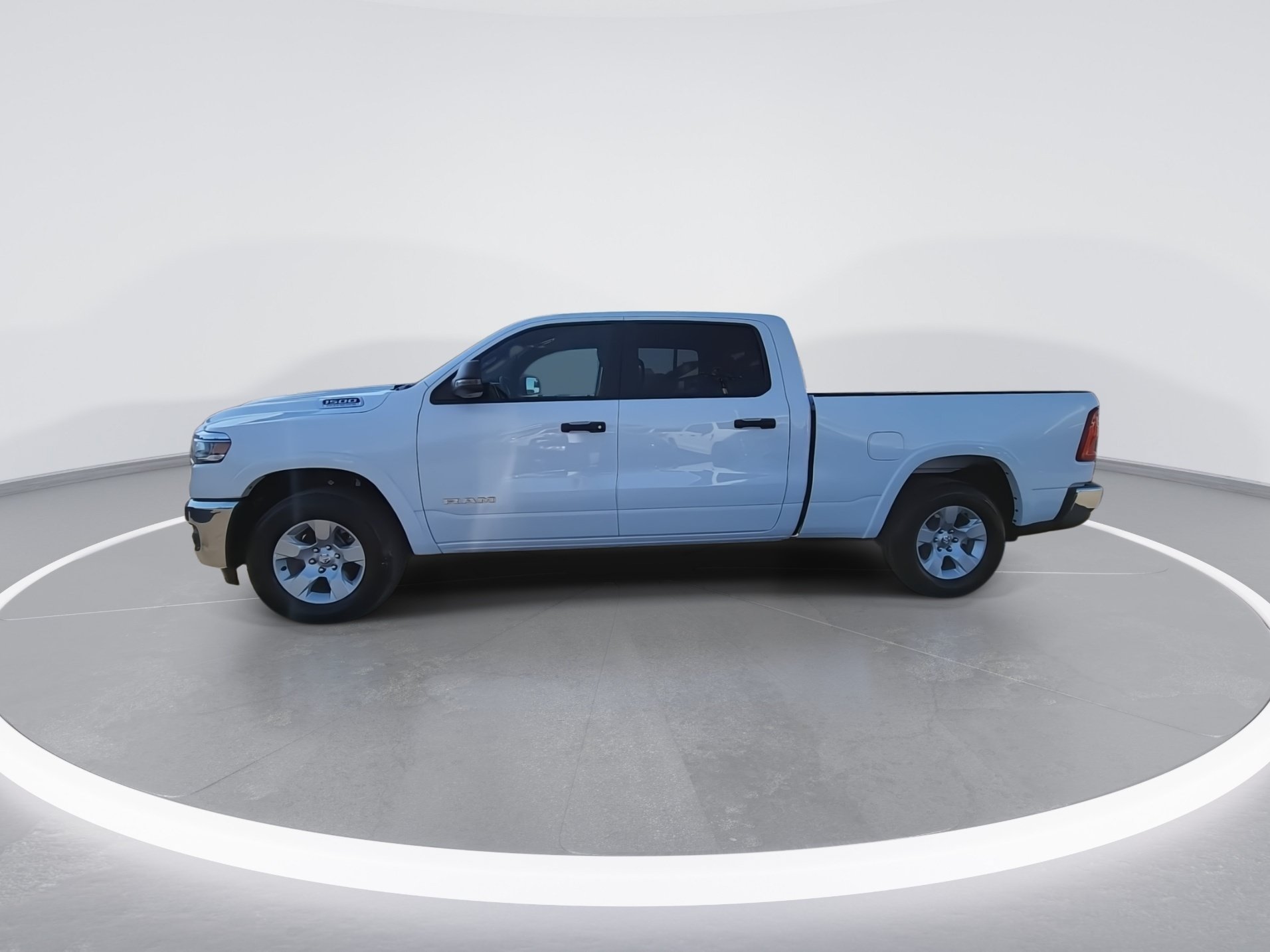 Used 2026 RAM 1500 Big Horn AWD/4WD image 5