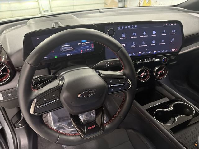 Certified 2025 Chevrolet Blazer EV RS AWD/4WD image 17
