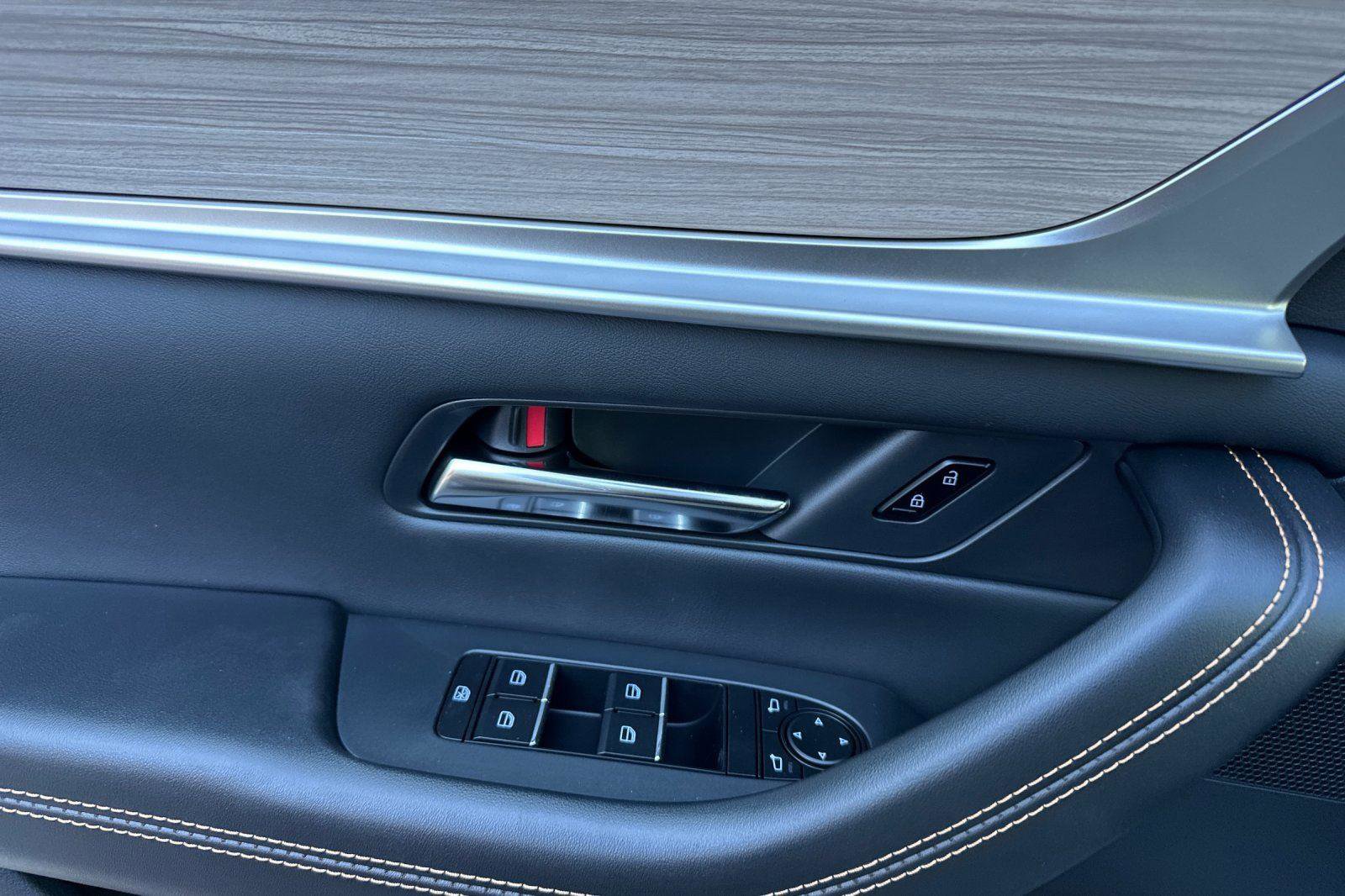 New 2025 MAZDA CX-90 3.3 Turbo w/ Preferred Package image 10