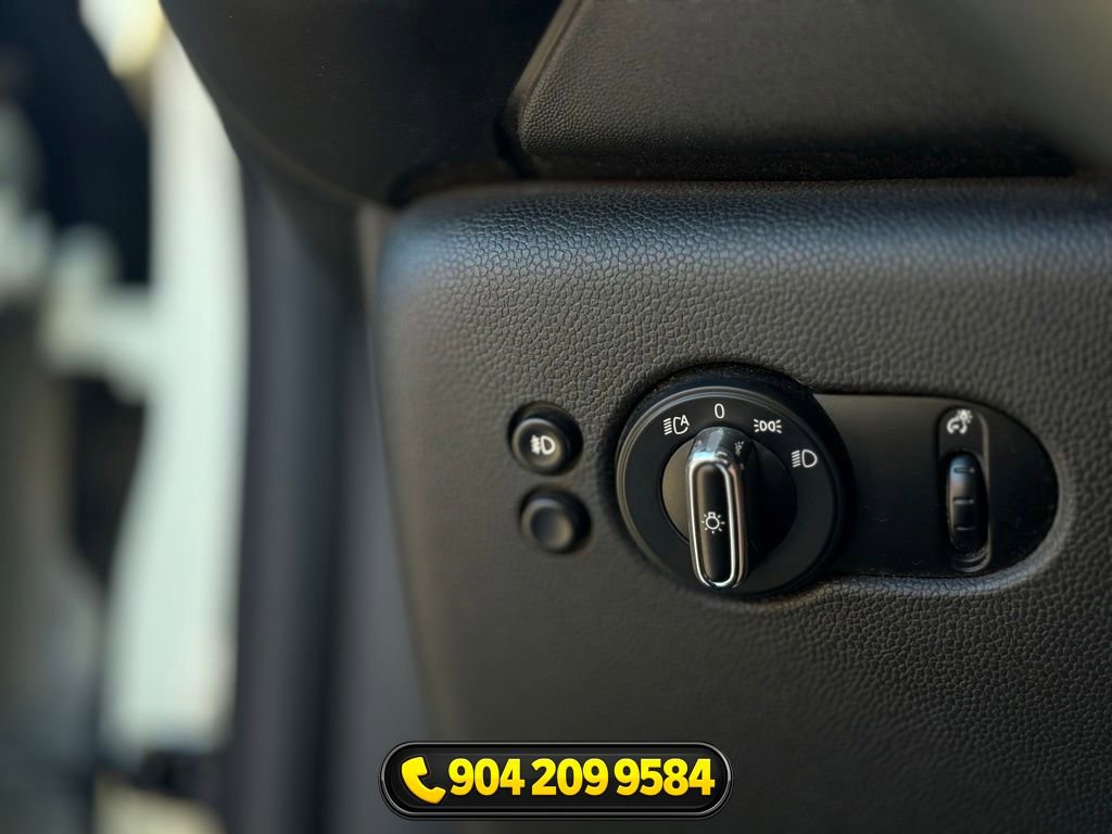 Used 2017 MINI Cooper S FWD image 16