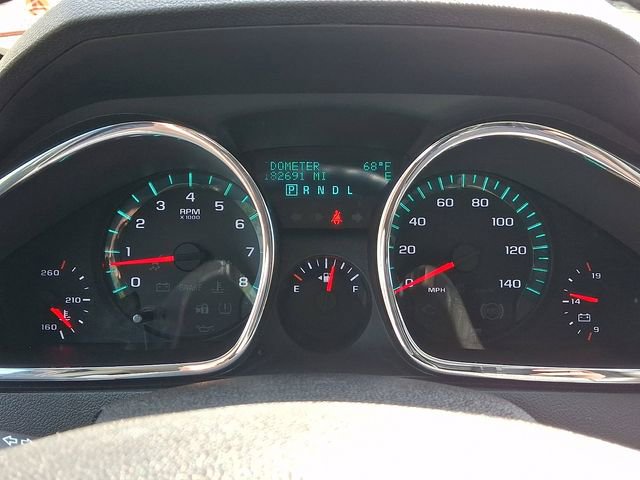 Used 2011 Chevrolet Traverse LT w/ Personal Connectivity Package FWD image 18