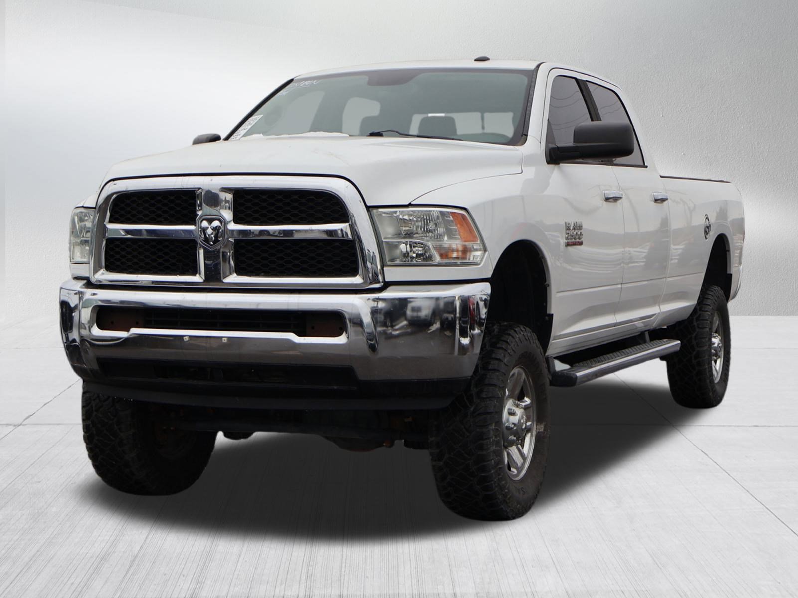 Used 2016 RAM 2500 SLT image 3
