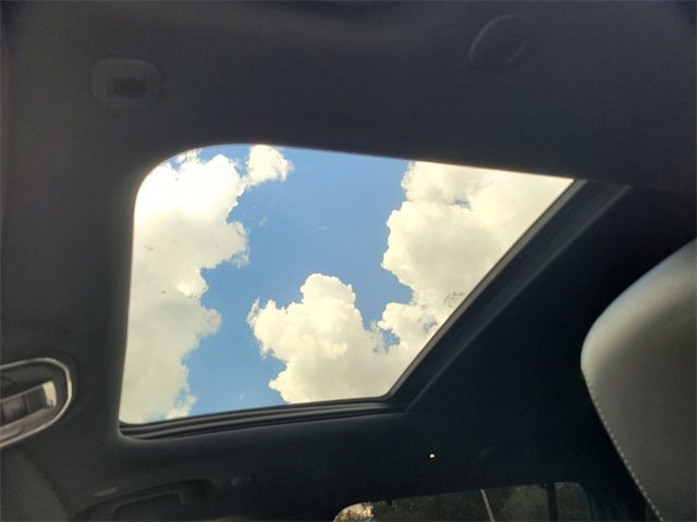 Used 2024 Jeep Grand Cherokee L Limited w/ Luxury Tech Group II image 29