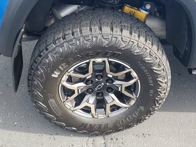 Certified 2024 Chevrolet Colorado ZR2 w/ Technology Package AWD/4WD image 5