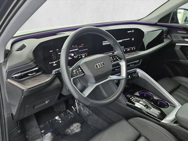 Used 2025 Audi Q5 Premium Plus w/ Premium Plus AWD/4WD image 10
