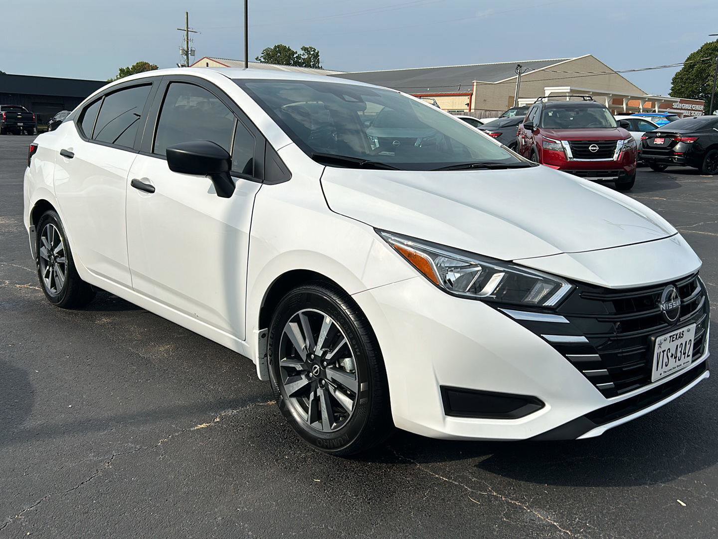 Used 2024 Nissan Versa S w/ S Plus Package image 6