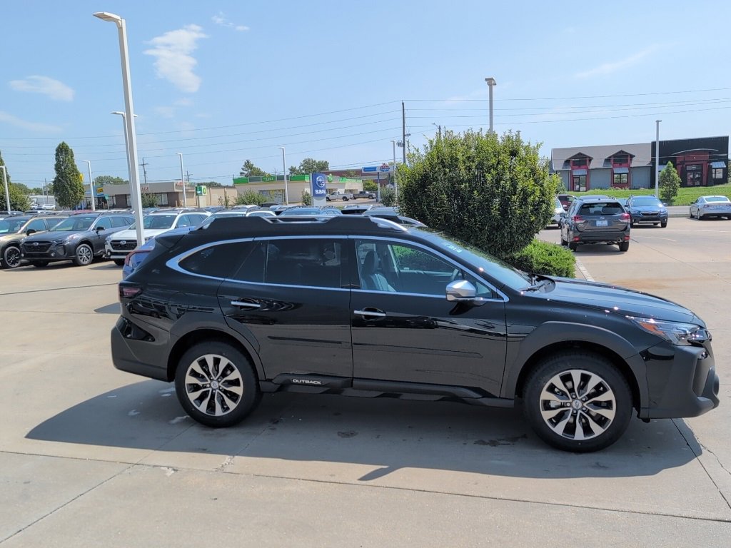 New 2025 Subaru Outback Touring XT image 6
