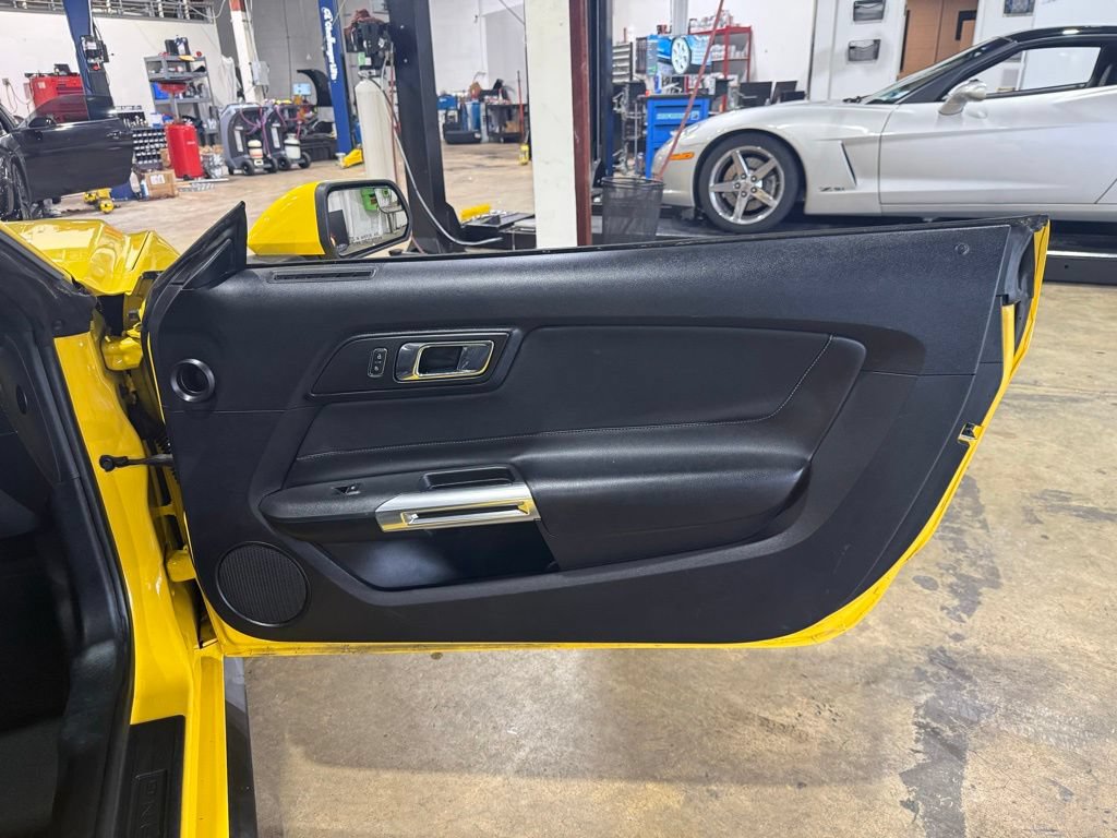 Used 2016 Ford Mustang Convertible w/ Equipment Group 051A RWD image 24