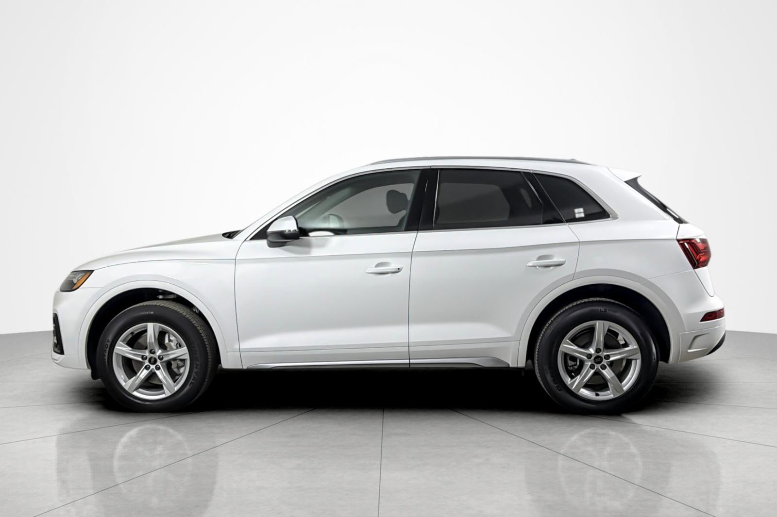 Used 2023 Audi Q5 2.0T Premium w/ Convenience Package video 2
